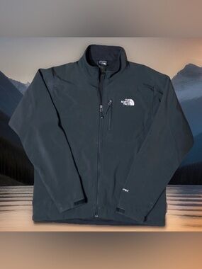The North Face TNF Apex Black Men’s Medium Full Zip Jacket